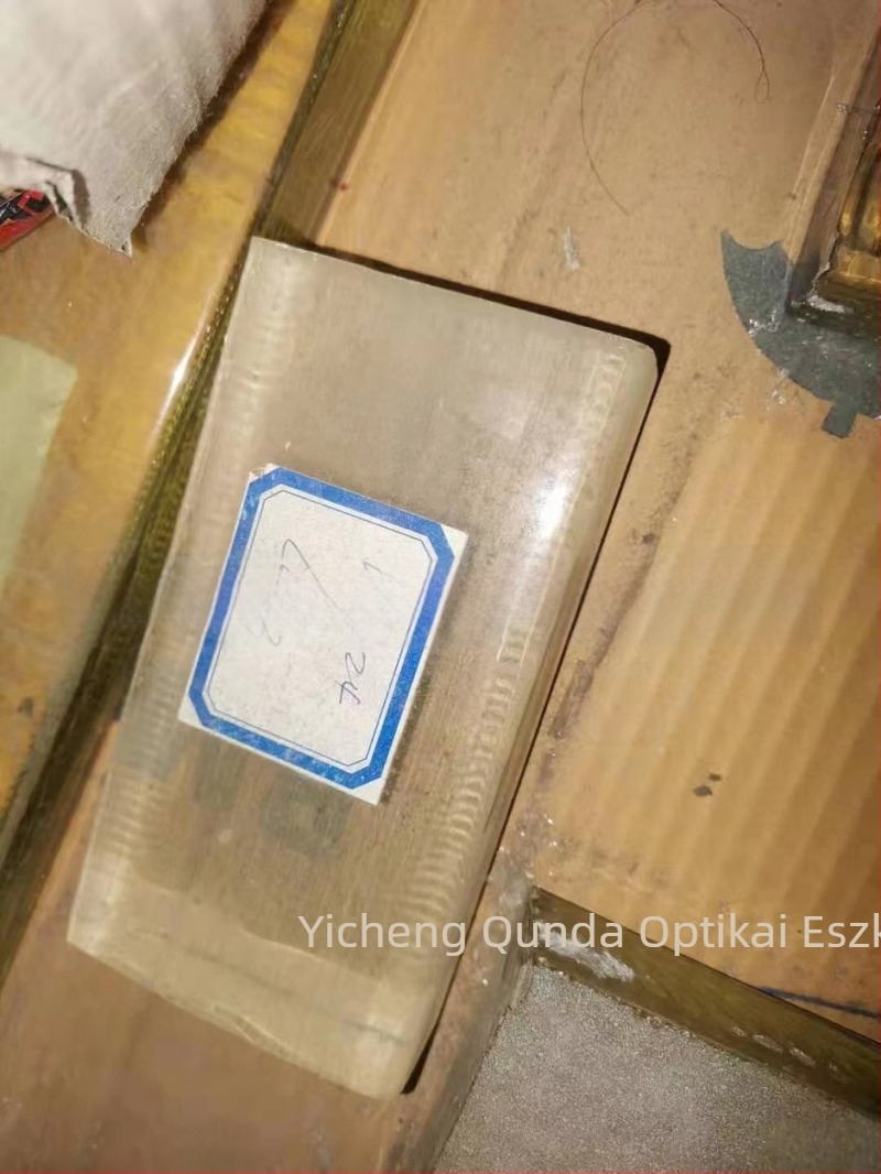 LaF3 lantán optikai üveg HD lencsékre, LaF3 anyag, Chengdu Bright márka