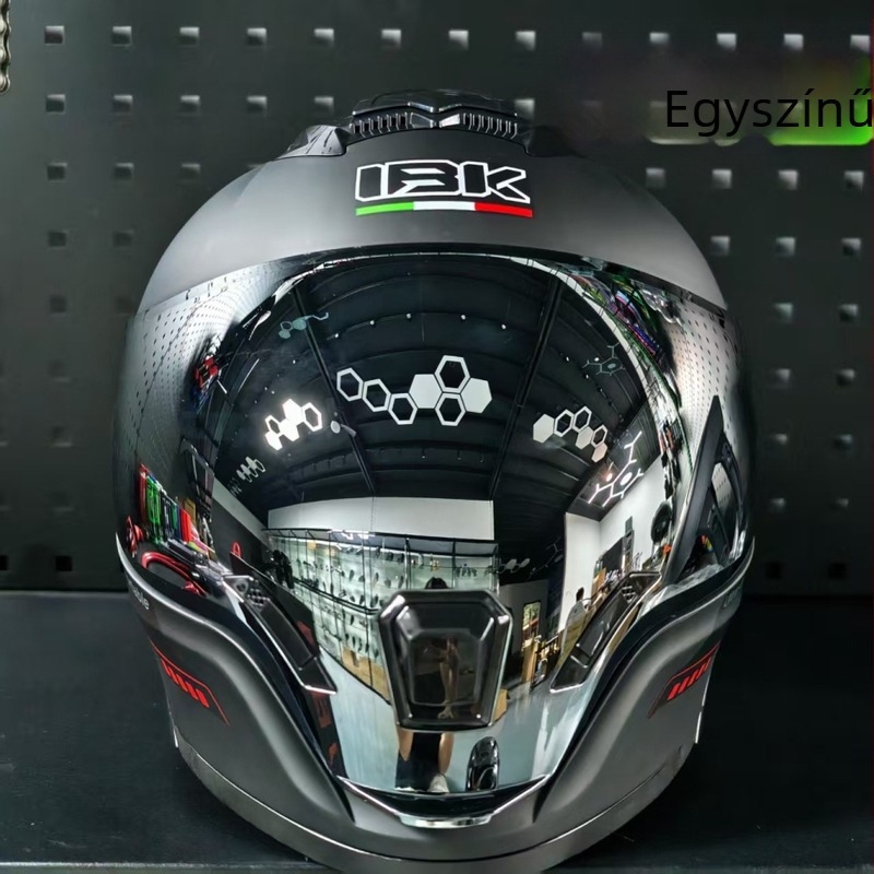 Kbi motorkerékpár sisak, műanyag anyag, jogosult magánmárka