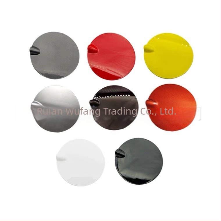Üzemanyag-tank ajtófedél Ford Focus 2007–2011 – kompatibilis 6M51-N405A02-AA, 4M51-N405A02-AB; Anyag: Standard; Feldolgozás és testreszabás: Igen