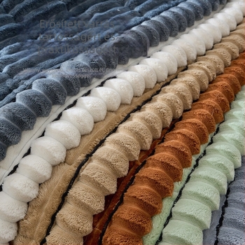 Puhán tömött plüss karosszék párna, csíkos quilt mintával, összecsukható lazító kanapéhoz és hintaszékhez