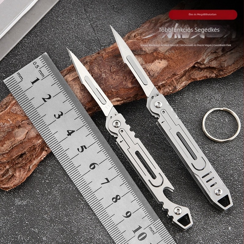 Mini összecsukható kés rozsdamentes acélból kulcstartóval - Márka: Caster, Termékkód: 3, Modell: Stainless steel knife, Anyag: rozsdamentes acél, Nettó tömeg: 17 g