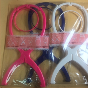 Parókaápoló állvány, műanyag bk3616, 90 g, 250 darabos csomag.