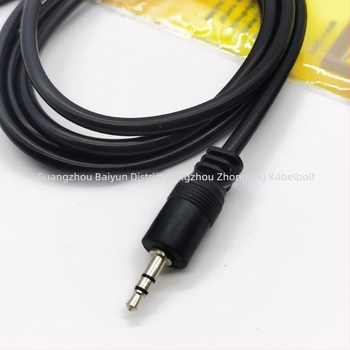 3,5 mm-től 6,35 mm-ig terjedő audiókábel; 6,5 mm-től 3,5 mm-ig sztereó kábel; 6,35 mm-től 3,5 mm-ig mikrofon/mixer csatlakozó kábel