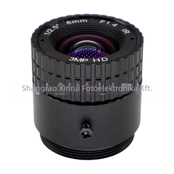 CS felügyeleti lencse, 6 mm fókusztáv, F1.4 rekesz, 90° látómező, Ø22 mm szűrőátmérő