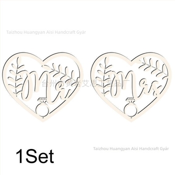 Fém Mr/Mrs esküvői ülésjelzők hátsó karfára függő medálokkal; eredet: Jinhua; bevezetés: 2024 tél; stílus: autó díszítés