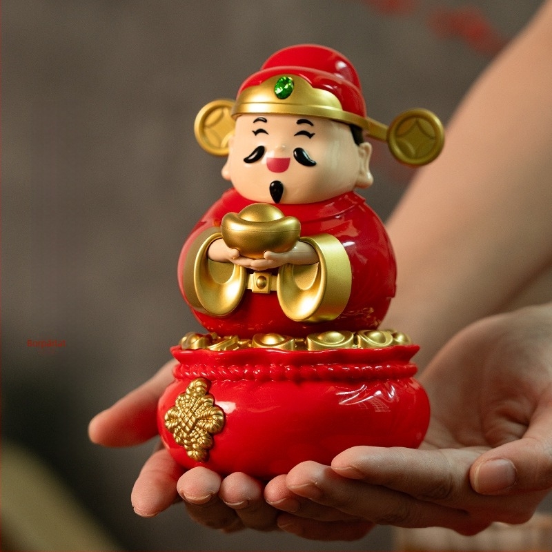 Autós dísz: napelemes hintázó Szerencse Istene, műanyag, kínai hagyományos stílus, testreszabás elérhető