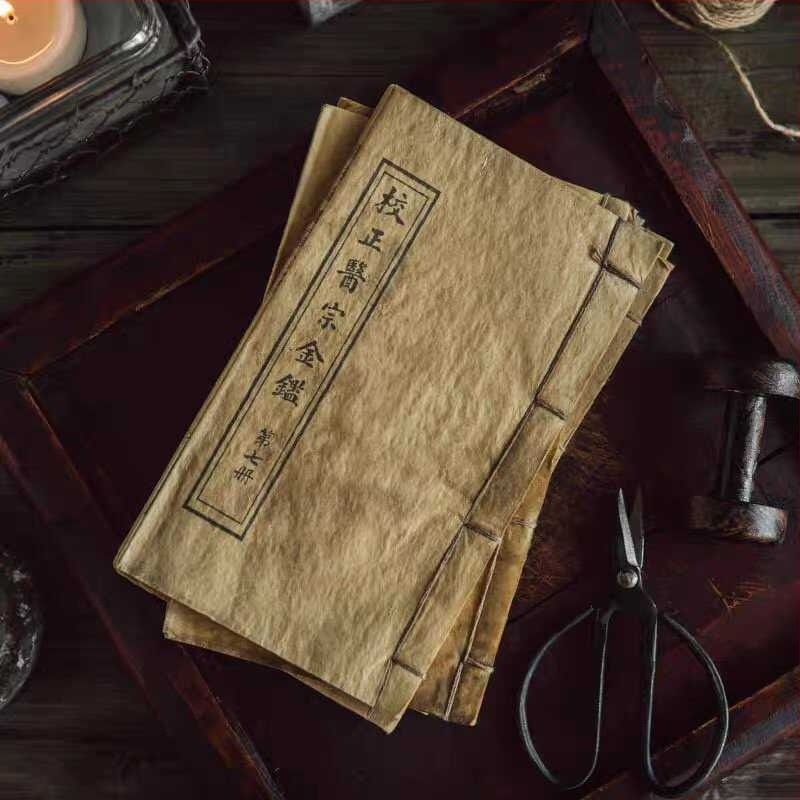 Retro kínai antik könyvek – kellékek Hanfu fotózáshoz