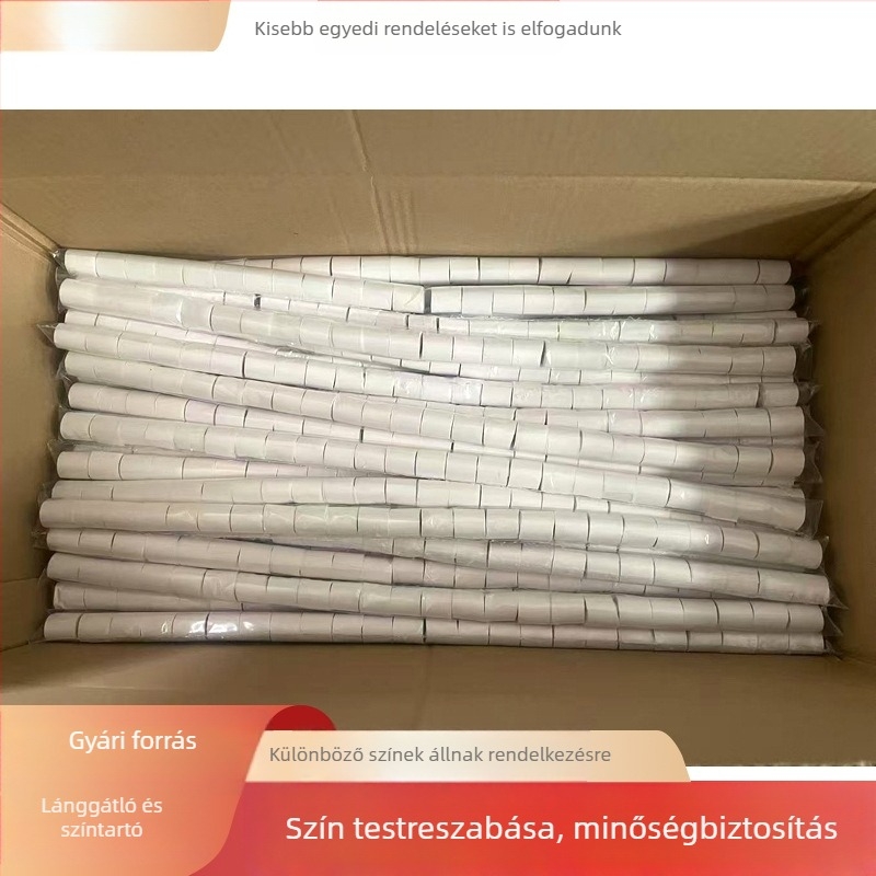 Testreszabott magas magasságú konfetti-kanon fogyóanyagok — tűzálló papírszalagok és arany- és ezüstszínű fényes PVC csíkok zenei fesztiválokra és karneválokra