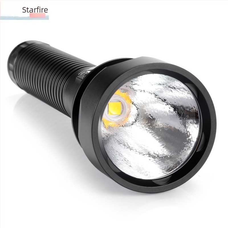 Búvárlámpa alumínium ötvözetből, 50W LED, 100–200 m fénysugár, testreszabás elérhető