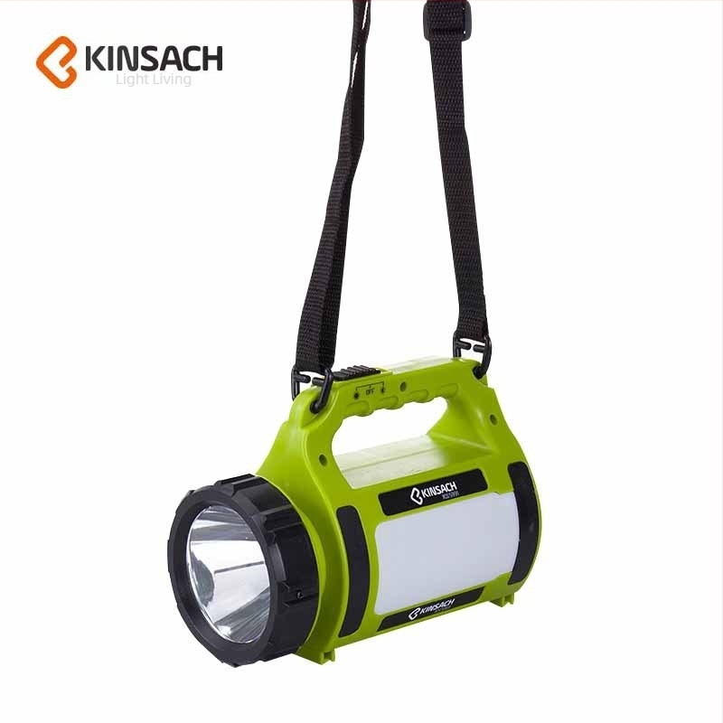 Újratölthető LED spotfény nagy teljesítménnyel, 5W, 1000 lm, 2000 mAh akkumulátor, töltő a csomagban, hatótáv 200–500 m