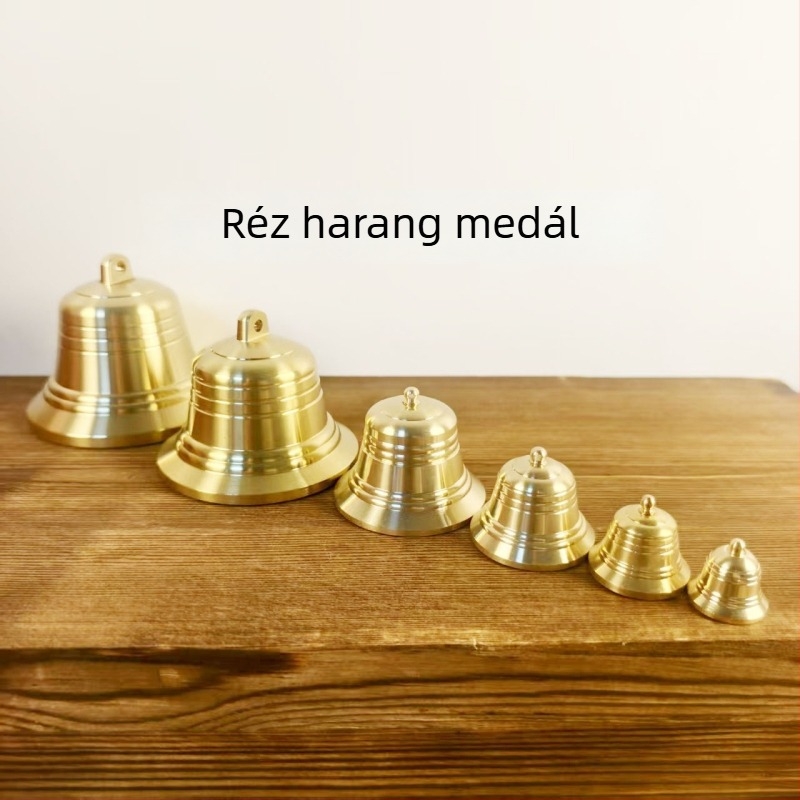 Réz harangló – Anyag: réz; Márka: Copper Bell; Kategória: Geometriai forma; Alkalmas: otthon, kert, iroda, beltér és kültér
