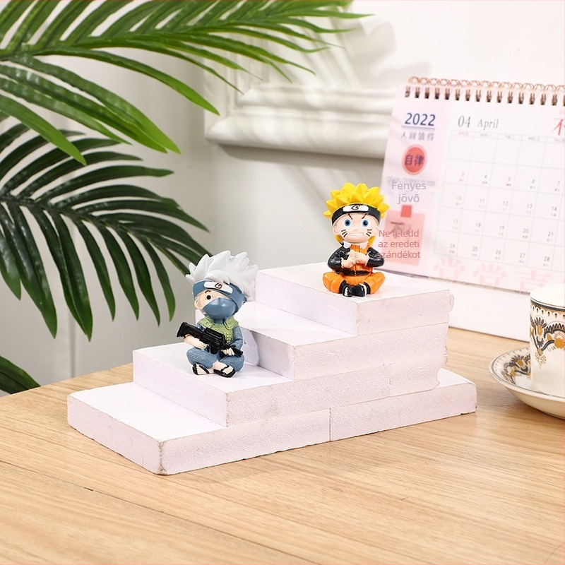 One Piece mini asztali dísz – rajzfilmfigura szintetikus gyantából, átlagos csomagolás, japán stílusú dekoráció