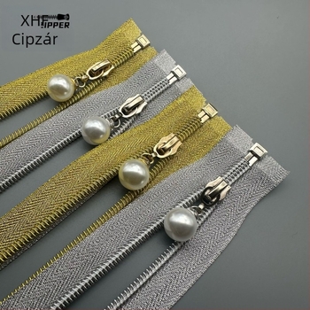 Nylon cip elektroplatált felülettel, gyöngy dizájnnal rendelkező cipzár medállal, nyitás-zárás stílus; Márka Baiheng Zipper Factory