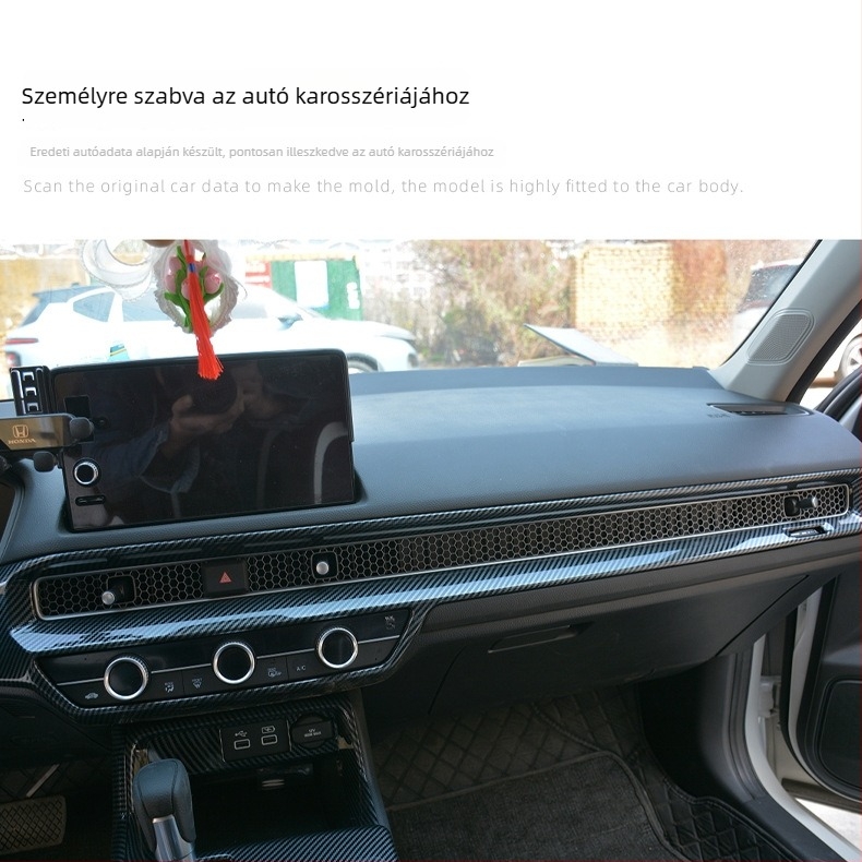 Honda Civic 11. generációhoz készült belső módosító alkatrész: középkonzol panelkeret, hátsó légáramló nyílás üvegkapcsolóval, ABS anyag