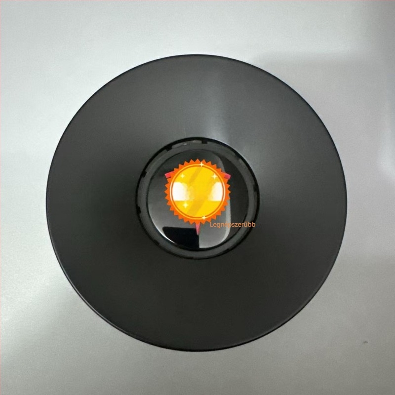 Tesla kerékagyfedő Model 3, Model Y, Model X és Model S számára — műanyag, ötkaros dizájn