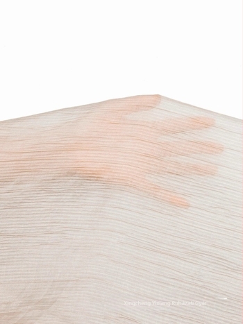 Csíkos Tencel strand kardigán – laza szabású, napvédő a bikinivel viselhető; Összetétel Lyocell 75% / Nylon 25%; Belső: selyem; Súly 95–114 g