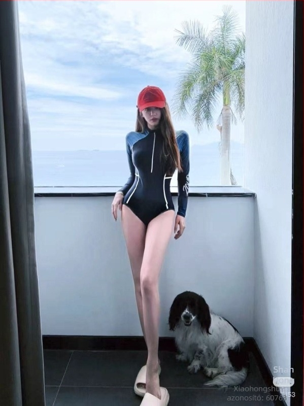 Női egyrészes fürdőruha hosszú ujjú, napvédelmi funkcióval, alkalmas vízi sportokra; anyag: nylon 80%, bélés poliészter 20%