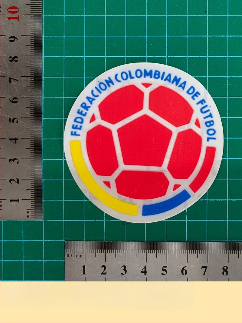 Szilikon csapatemblémák futball mezhez — számok és betűk, hőtranszfer matricák, testreszabható