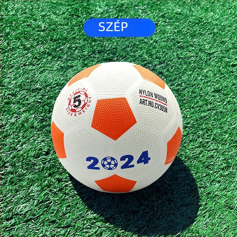 Gumiből készült futball-labda, méretek 3, 4 és 5; gépi varrással készült; PVC labda edzésekhez és mérkőzésekhez