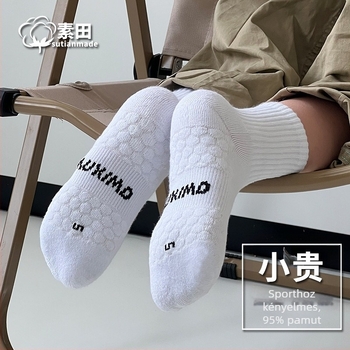 Gyerekeknek szóló sport zokni pamutból, vastag, kefés belső rész, középhosszú, egyszínű minta