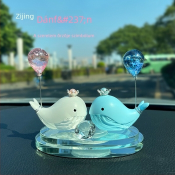 Autó központi műszerfal dísz – gyanta delfin, rajzfilmszerű design, modern stílus, So cute márka, dekoráció