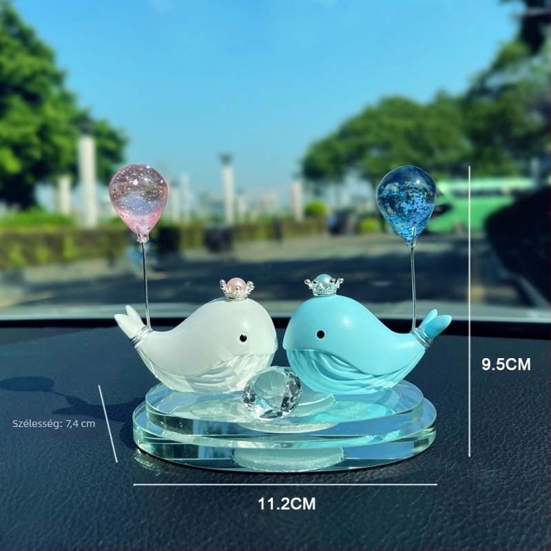Autó központi műszerfal dísz – gyanta delfin, rajzfilmszerű design, modern stílus, So cute márka, dekoráció