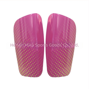 Lábszárvédő tábla futballhoz, műanyag, modell MK-885-3, testreszabható, alkalmas futballra, kosárlabdára és röplabdára