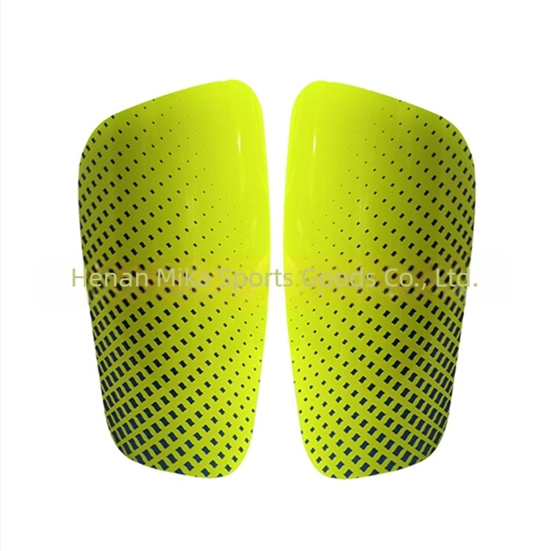 Lábszárvédő tábla futballhoz, műanyag, modell MK-885-3, testreszabható, alkalmas futballra, kosárlabdára és röplabdára