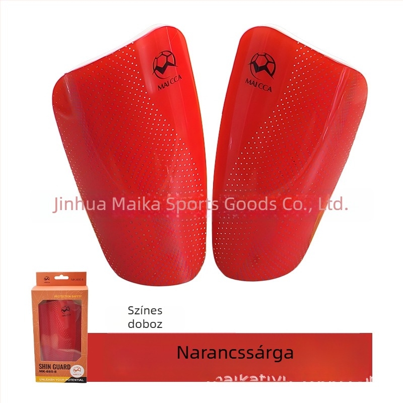MAICCA futball sípcsontvédők felnőtteknek és gyerekeknek — műanyag héj, termékkód 885-9, vastagabb dupla rétegű betét ventillációs nyílásokkal