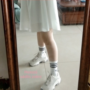 Uniszex pamut sport zokni, nedvességfelszívó és szagtalanító, kosárlabdára, futballra, futásra és jóga