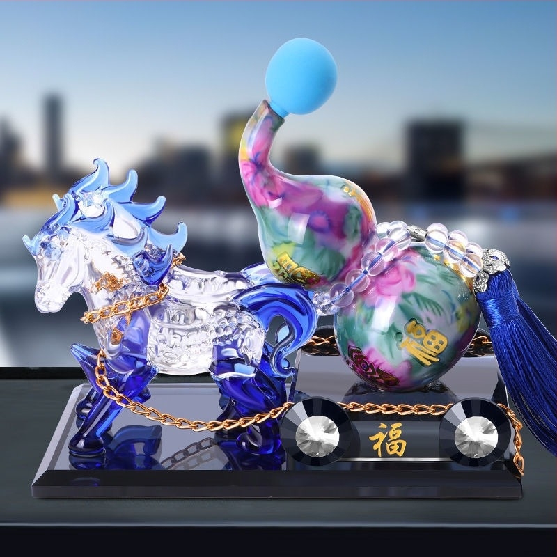 Autós illatosító ülés-típusú dísz, kreatív karosszériastílusú belső dekoráció, autó kiegészítő, Márka: Chiweng