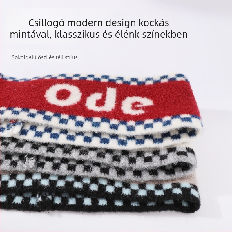 Sportos fejpánt kockás mintával, fleece-béléssel, magas elasztikussággal, szöveges motívummal