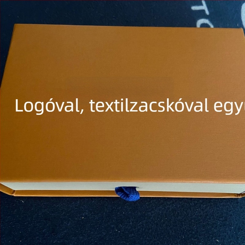 Titánacél karkötő – retro uniszex dizájn, elektroplatált felület, kiegészítő a csuklóra
