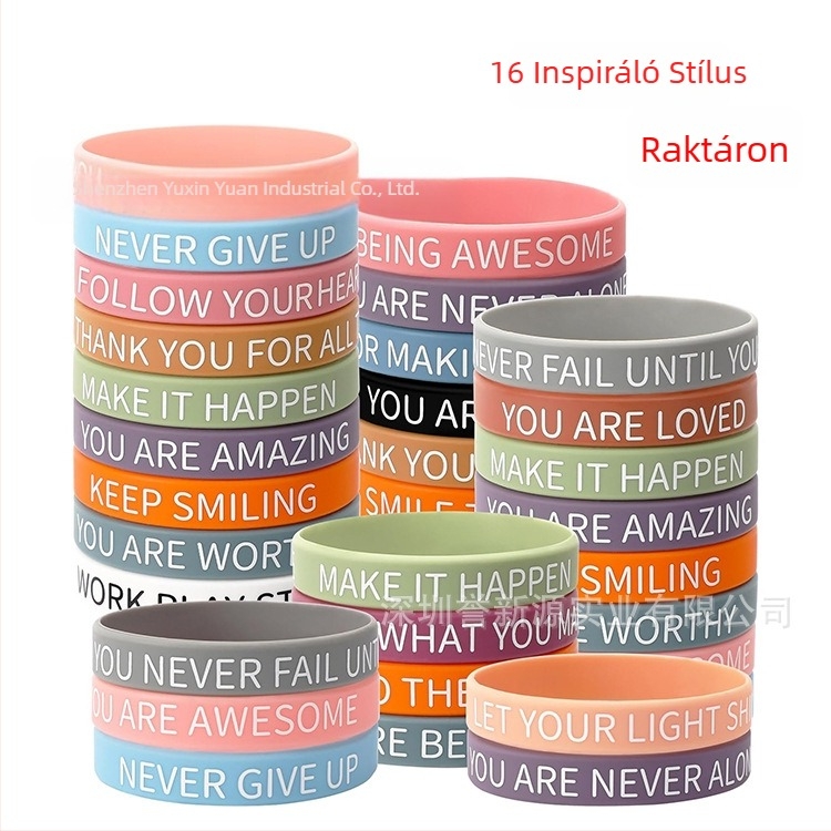 Szilikon karkötő – uniszex, sportos, sokoldalú stílus, szöveges felirattal (betűk és számok), ideális utazásokhoz, fesztiválokhoz és üzleti ajándékokhoz