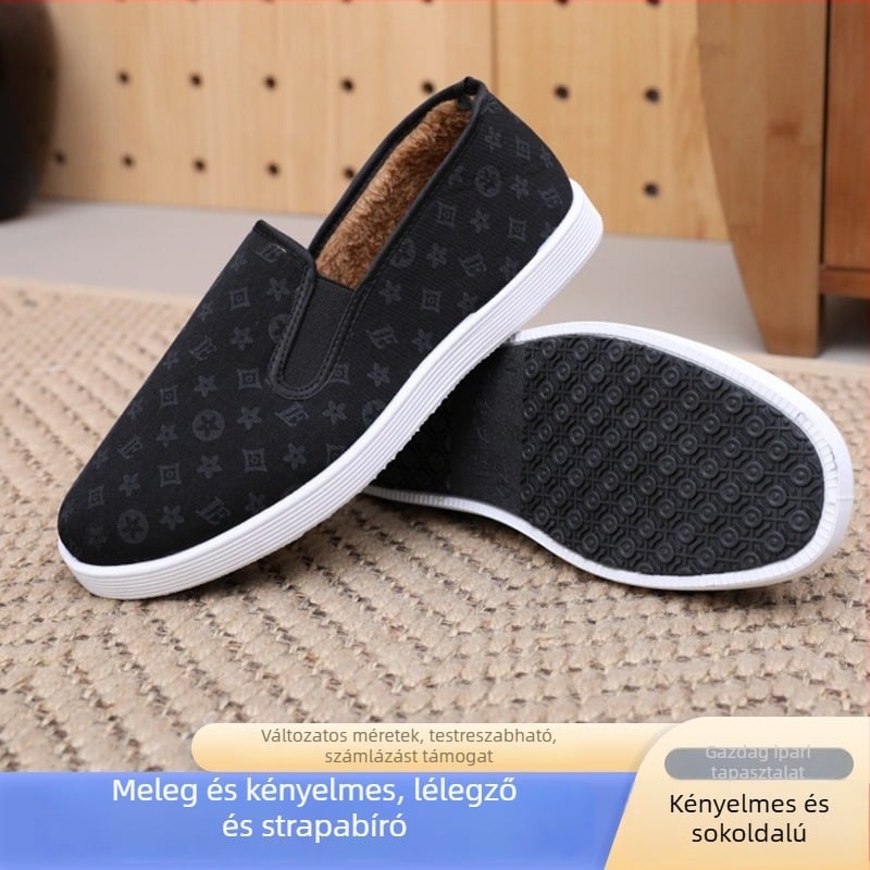 Férfi téli pamutcipő fleece béléssel, kerek orrú, középmagas felső rész, gumírozott talp