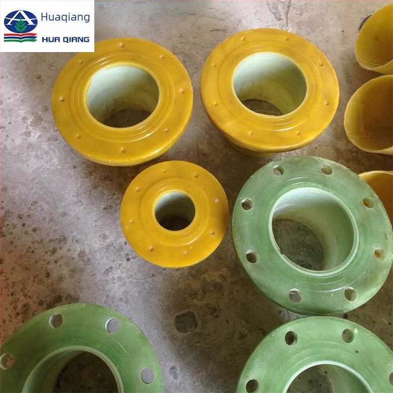 Fiberglass FRP fláncső alkatrészek - változó átmérőjű flanész - rövid csatlakozás - kézi felhordási folyamat