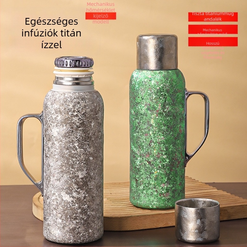 Hőmérséklet-kijelzővel ellátott szigetelt pohár, belső tiszta titánium, külső titán arany bevonat, 6–12 órás szigetelés