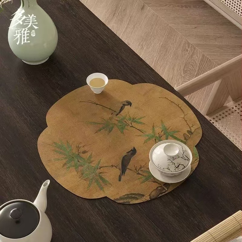 Tea alátét diatomitból; vízálló, kínai klasszikus stílus, mintázat: növények és aranyos állatok