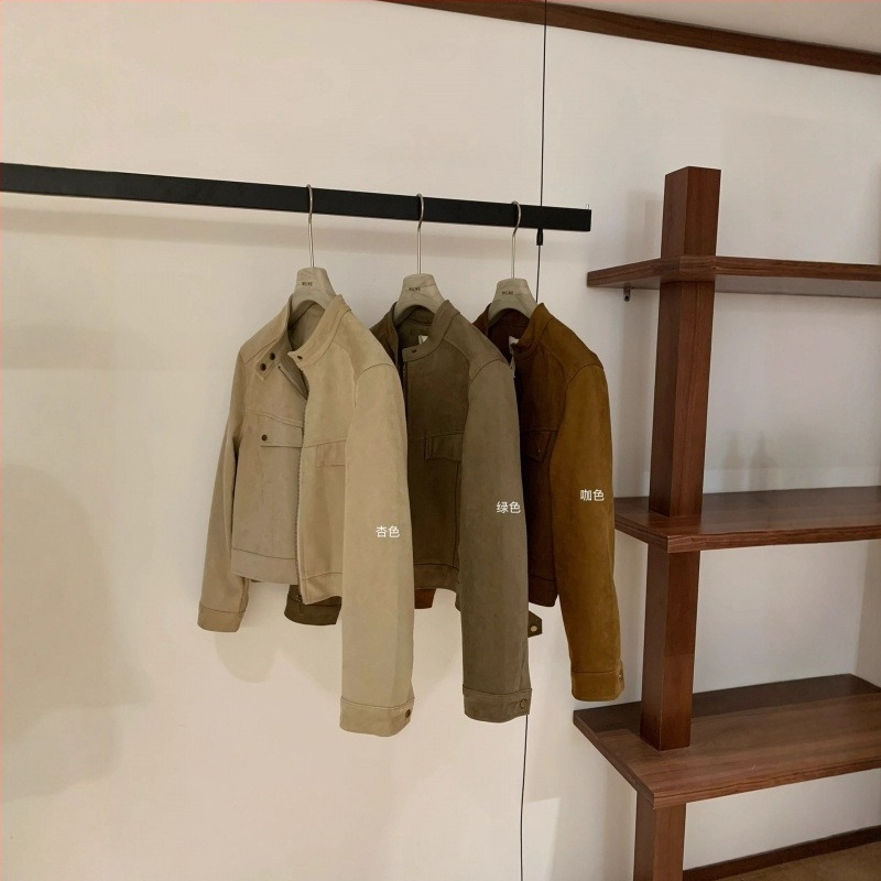 WGWE 7335 Rövid dzseki cipzárral és álló gallérral — szabályos ujjú, közepes vastagság, poliészter anyag, egyszínű, egyenes szabás, hosszú ujjú, nőknek, Ősz 2025