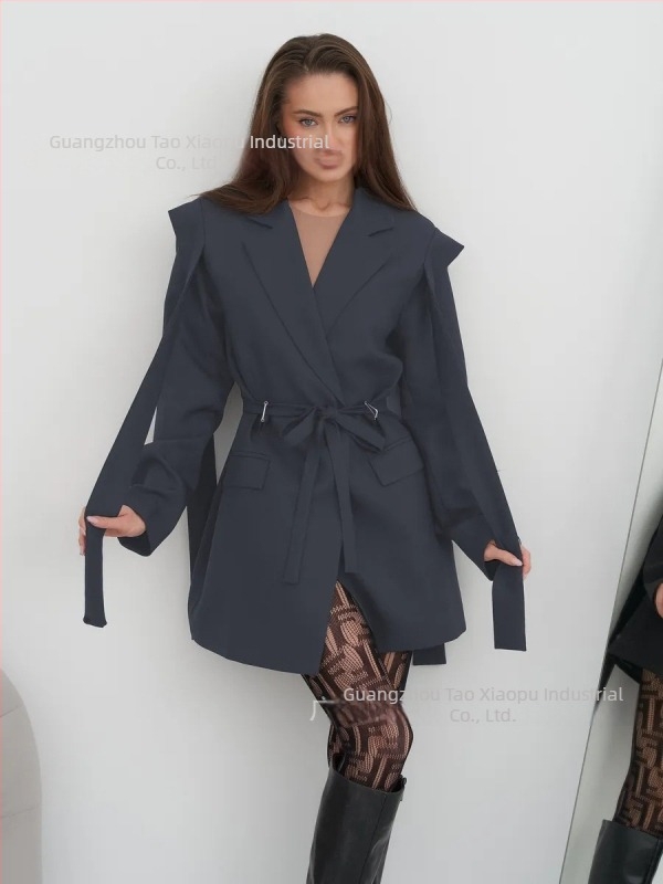 Női blézer derékon fűzővel, klasszikus gallér, hosszú ujjú, poliészter, rövid fazon