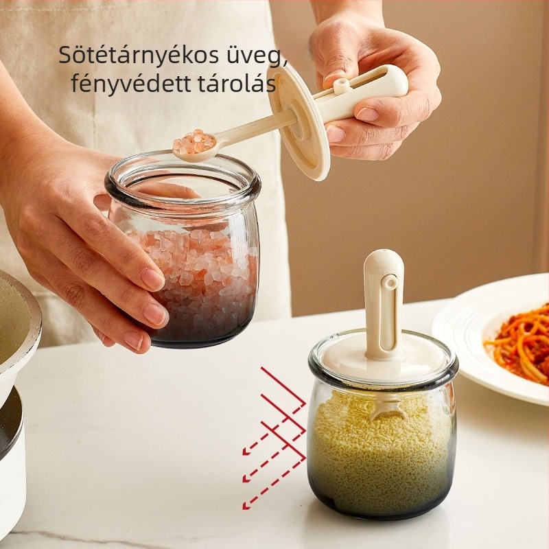 Fűszertartó üveg integrált fedél‑kanállal, kihúzható kanállal, szilárd fűszerekhez