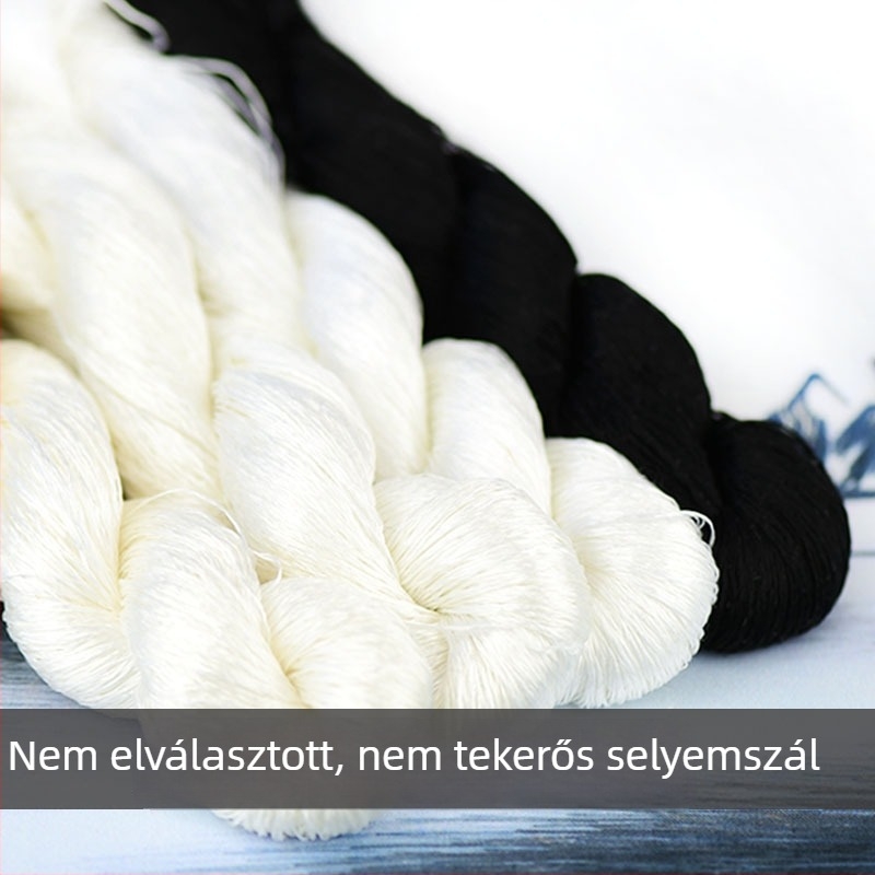 No. 88 bársonyos mulberry selyem hímzőfonal, nem csavart, bársonyos felület, kézi hímzéshez. Márka: Famous Ancient Embroidery Art