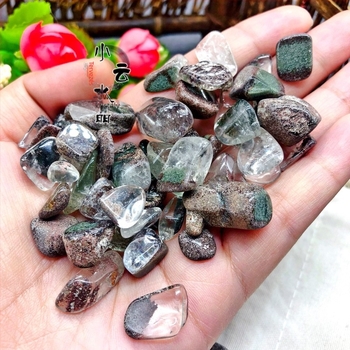100 g természetes piros-zöld kavics akváriumhoz és bonsaihoz, nagy szemcék