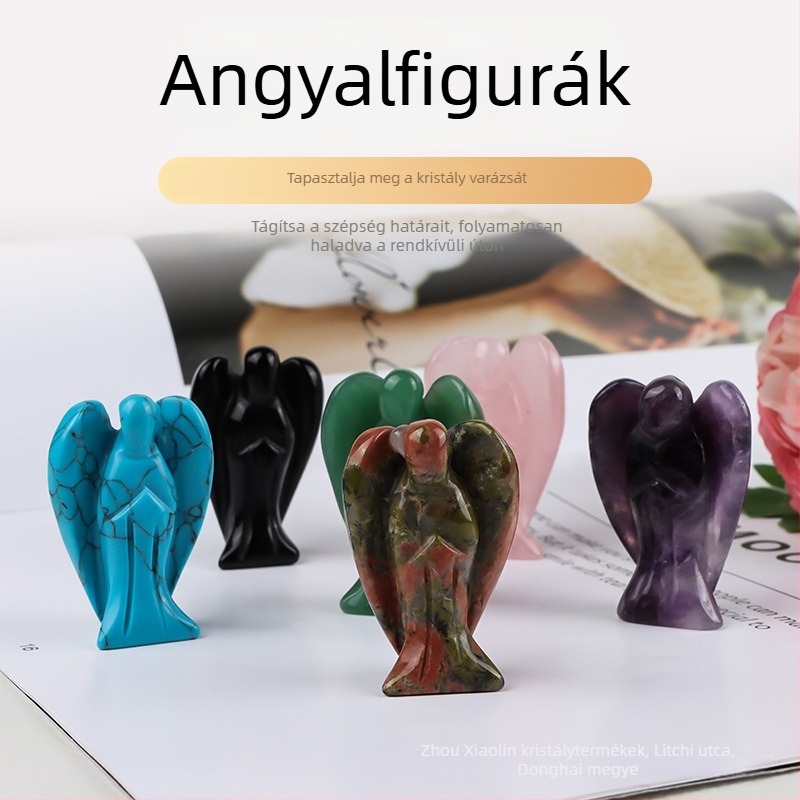 Gravírozott kristályangyal figurka – kis dísz irodába és otthonba