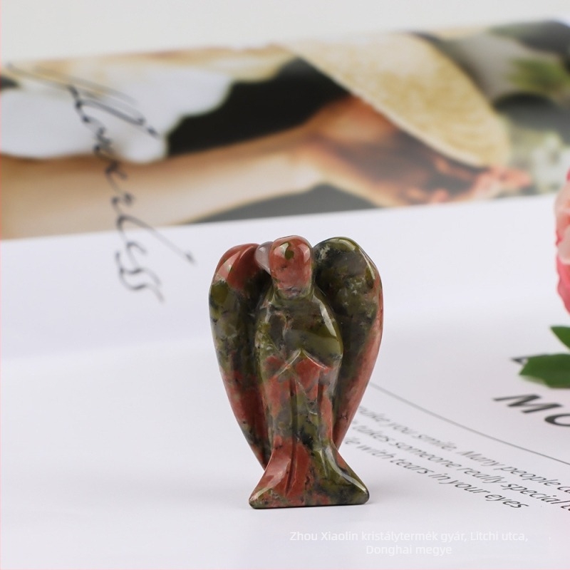 Gravírozott kristályangyal figurka – kis dísz irodába és otthonba
