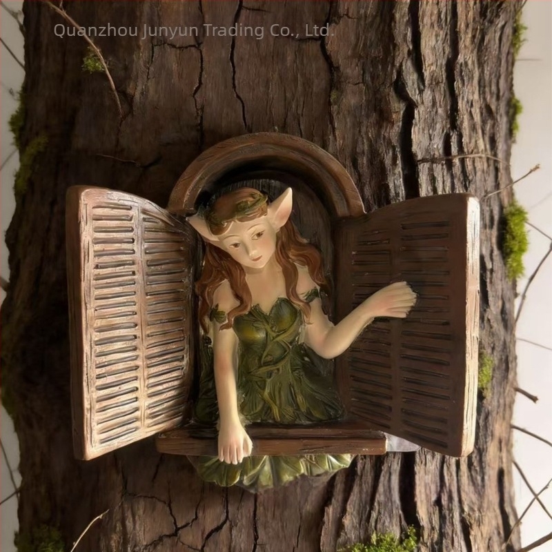 Gyanta díszfigura tündér-elf, európai stílusú, játékos kinézetű, modell E-871