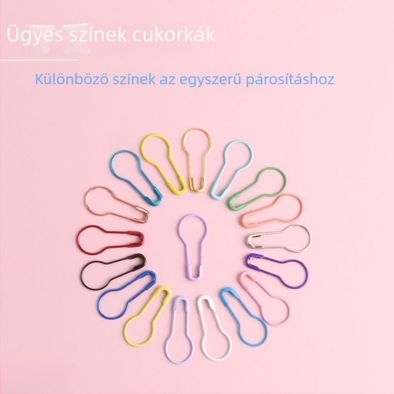 Tök alakú ruhakapcsok diszkrét rögzítéshez gallérra és mellkas címkékhez — modern stílus