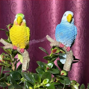 Papagáj virágcsokor dekorfigura, szintetikus gyanta, rajzfilmszerű stílus, Pengba márka, állat dekor