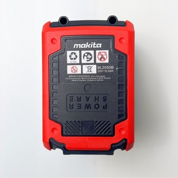 Makita-stílusú 18650 akkumulátorcsomag vastagított burkolattal és energia kijelzővel – teljes kiegészítő készlet, 10/15 cella, műanyag kivitelezés