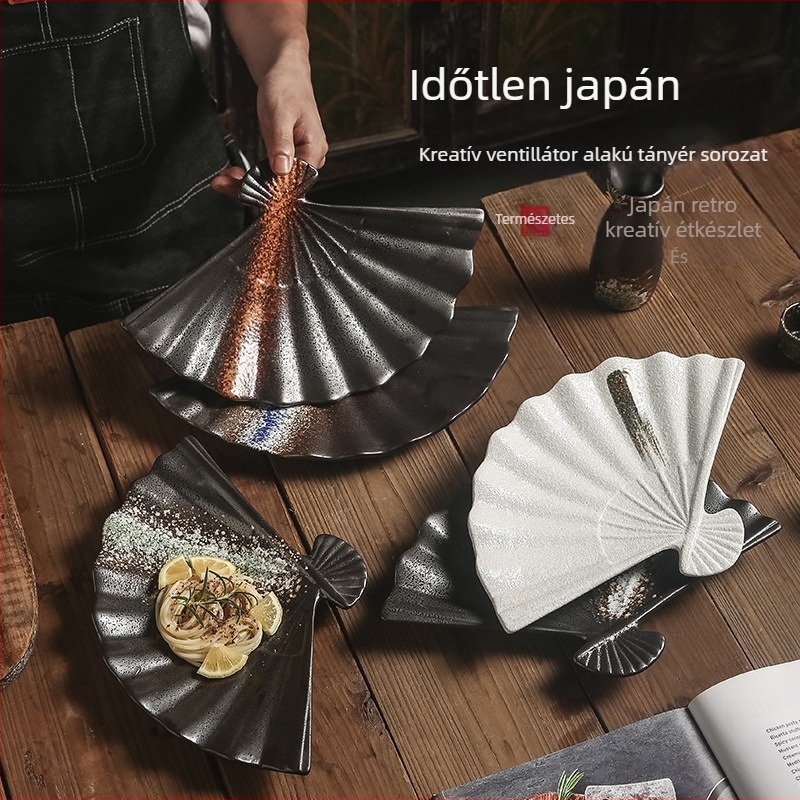 Kerámiából készült, fan alakú tál japán konyhához, mikrohullámú sütőben használható, aláglazúrozott, több mintával